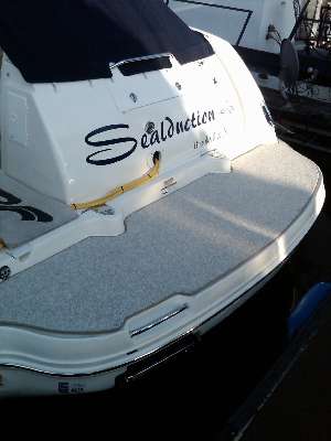 2006 Sea Ray boat carpet